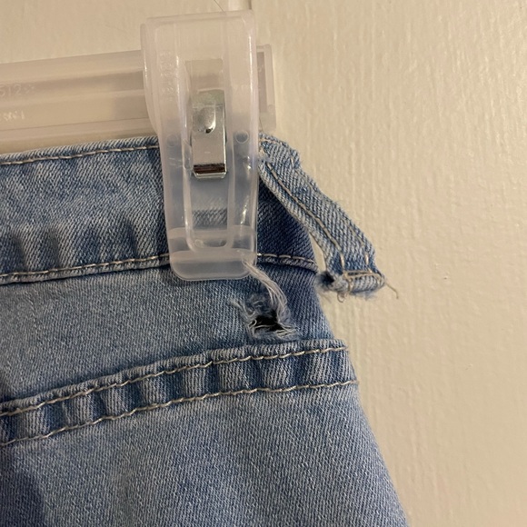 Jeans - Picture 7 of 8